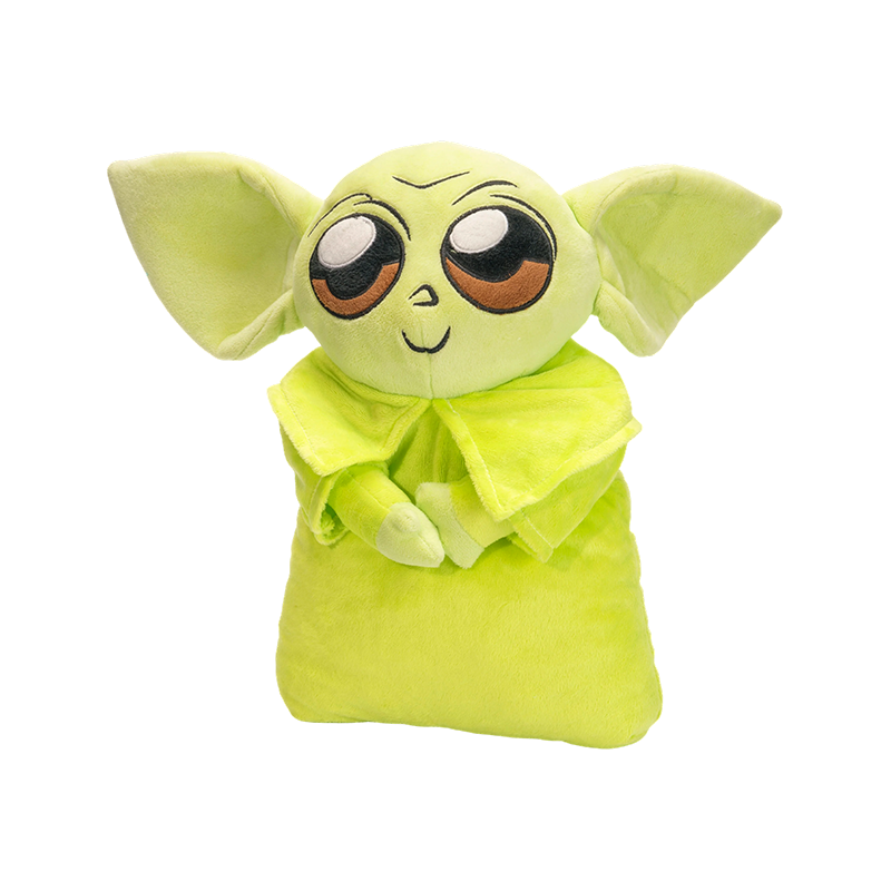 Schattige knuffels van fantasiedieren worden gebruikt om de handen te verwarmen