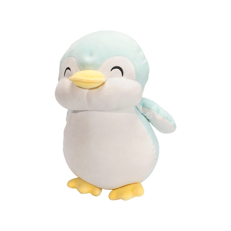 Schattige pluchen pinguïn met wilde dieren Schattige pluchen pinguïn met wilde dieren