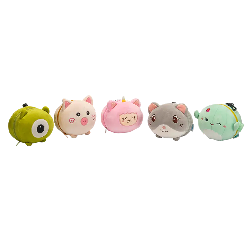 Kleine knuffeldieren met dierenkop